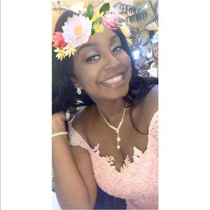 Meet your Posher, Taylor